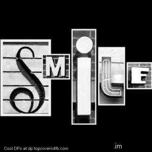 Block-Textured-Smile-Display-Picture