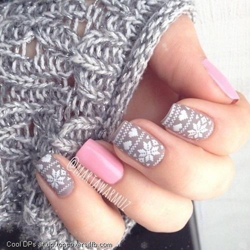 Christmas-Gray-Hearts-Nail-Art-Display-Picture