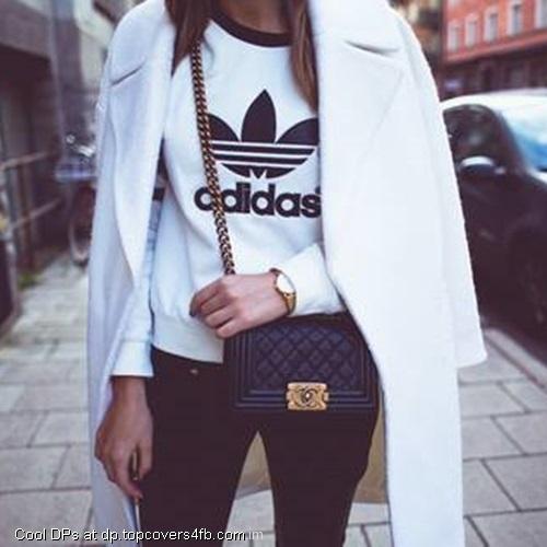 Cute-Fashion-Girl-Style-Display-Picture