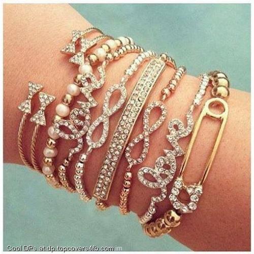 Love-Bracelets-Display-Picture