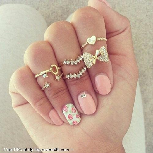 Nail-Art-With-Rings-Display-Picture