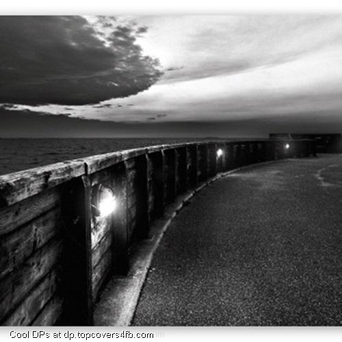 A-Black-Cloudy-Day-Display-Picture