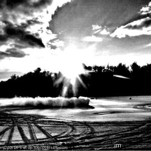 Black-And-White-View-Display-Picture