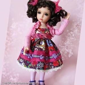 Curly-Hairs-Innocent-Doll-Display-Picture