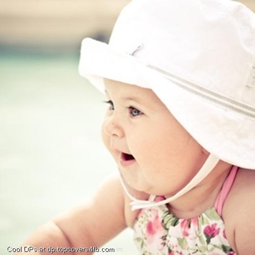 Cute-Baby-With-Hat-Display-Picture