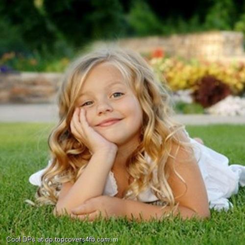 Cute-Girl-Expression-Display-Picture