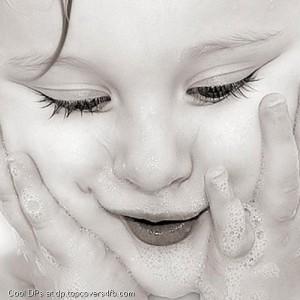 Cute-Smiling-Baby-Display-Picture