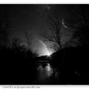 Dark-Beautiful-Night-Display-Picture