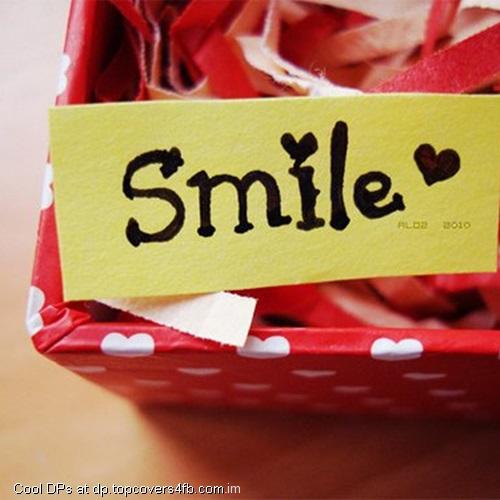 Gift-With-Smile-Tag-Display-Picture