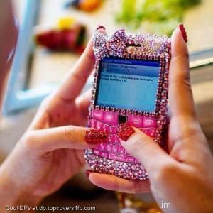 Glittery-Pink-Cell-Nail-Art-Display-Picture