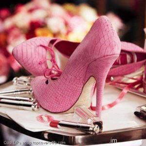 Pink-High-Heels-Display-Picture