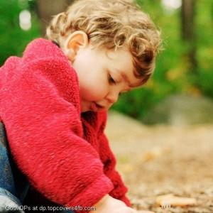 Playing-With-Leaf-Display-Picture