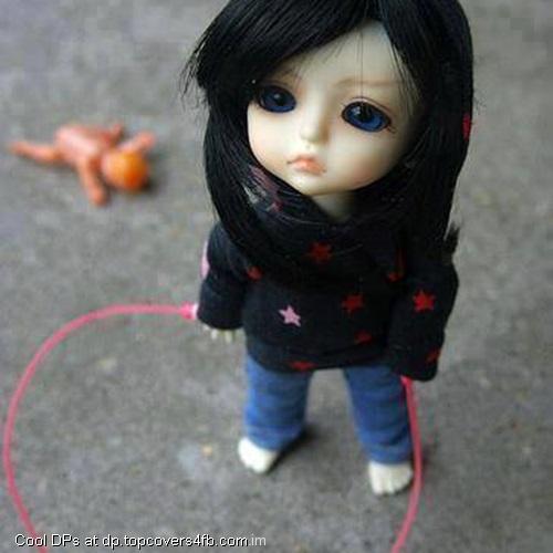 Sad-Alone-Doll-Display-Picture