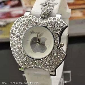 Silver-And-White-Watch-Display-Picture