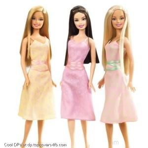 Three-Friendly-Doll-Display-Picture