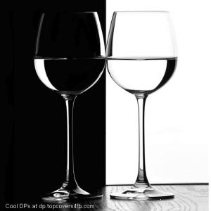 Two-Sides-Of-Glass-Display-Picture