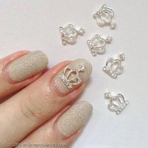 White-Crown-Shine-Display-Picture