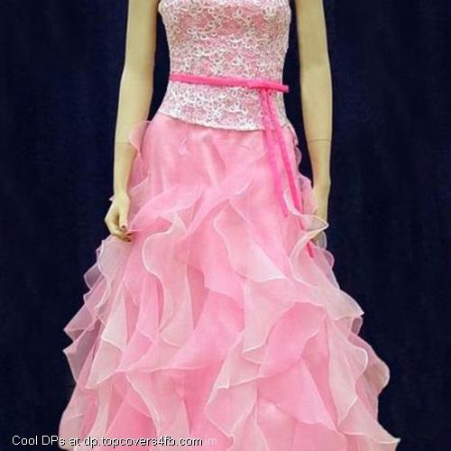 Barbie-Pink-Dress-Display-Picture