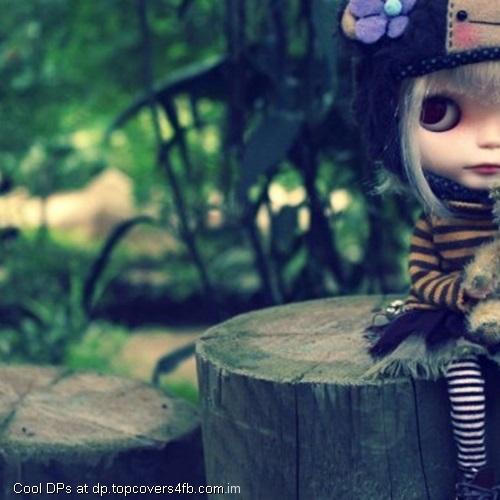 Cute-Doll-Waiting-Display-Picture