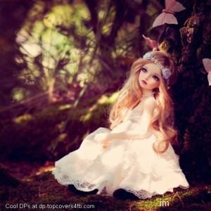 Doll-Girl-Waiting-For-Lovers-Display-Picture