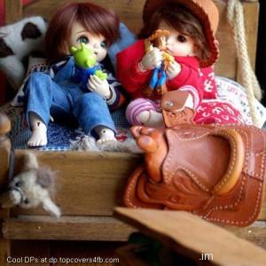 Friends-Dolls-Love-Display-Picture