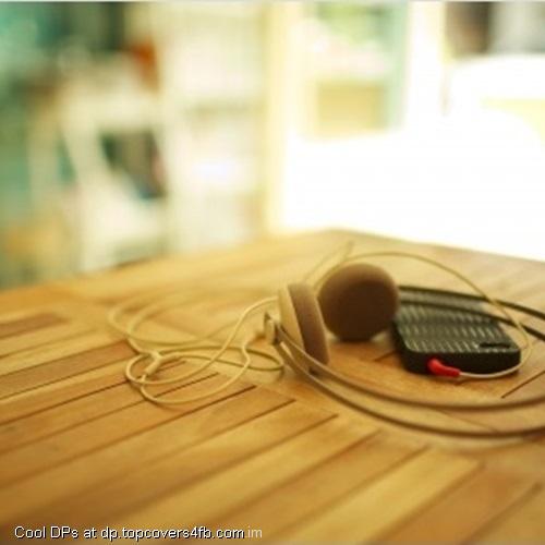 Headphones-My-Iphone-Display-Picture