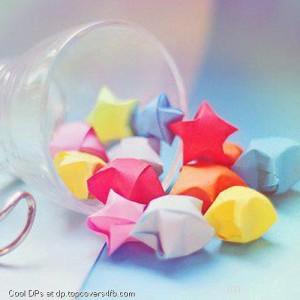 Paper-Color-Art-Display-Picture