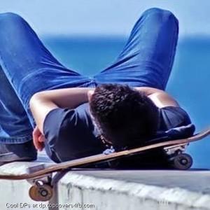 Skate-Board-Boy-Display-Picture
