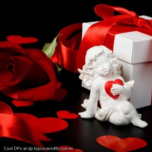 Valentine-Gift-Box-And-Cupid-Display-Picture