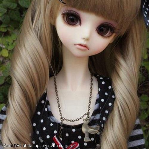 Cute-Barbie-Doll-Display-Picture