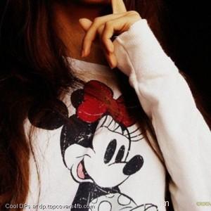 Girl-Saying-Shhhh-Display-Picture