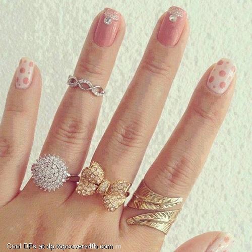 Beautiful-Rings-Collection-Display-Picture