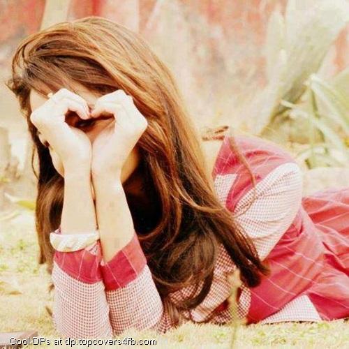 Connected-Hands-Heart-Display-Picture