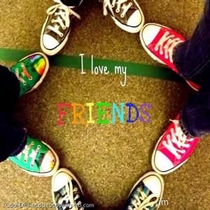 Love-My-Friends-Circle-Display-Picture
