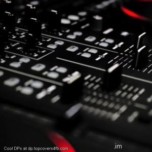 Music-Mixer-Black-Display-Picture