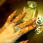 Ring-Hands-Display-Picture