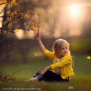 Children-Girl-Nature-Spring-Display-Picture