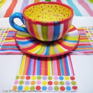 Colorful-Stripes-Cup-Display-Picture