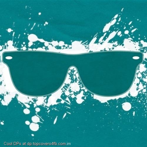 Glasses-Spray-Background-Display-Picture