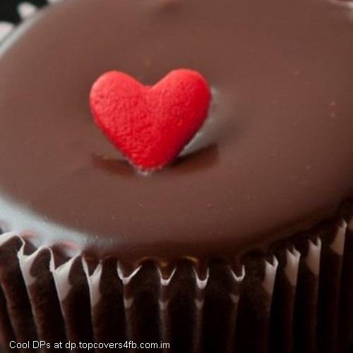 Love-Chocolate-Cake-Display-Picture