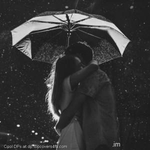 Love-Couple-In-Rain-Display-Picture