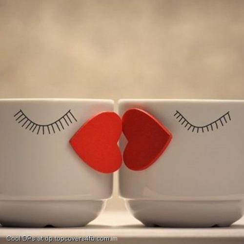 Mug-Couple-Love-Kiss-Display-Picture