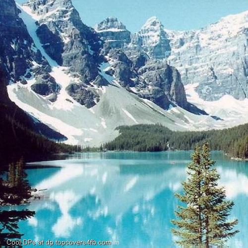 Snow-Covered-Mountains-Display-Picture