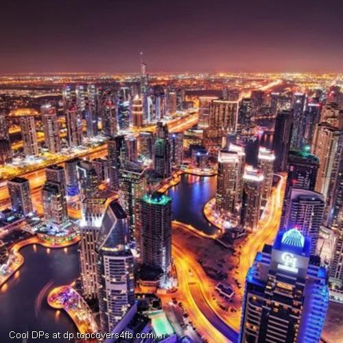 Dubai-Marina-Mall-Evening-Display-Picture