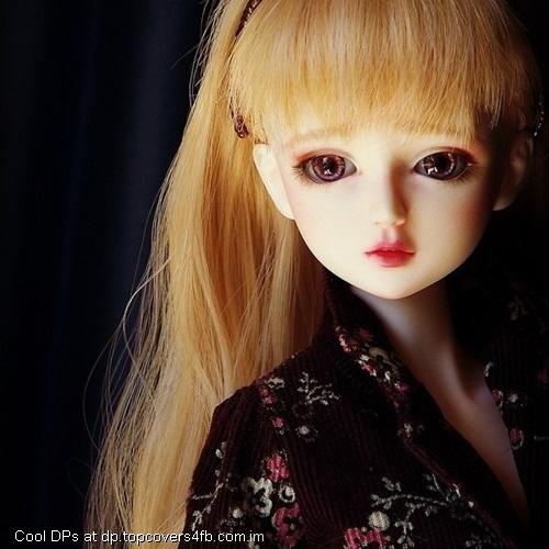 Black-Dress-Doll-Display-Picture