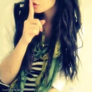 Shhhh-Saying-Girl-Display-Picture