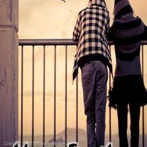 Enjoying Beach-Night-Display-Picture