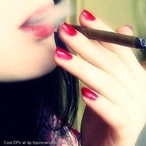 Girls-Smoke-Display-Picture