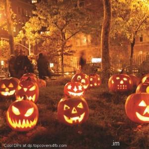 Glowing-Halloween-Pumpkin-Display-Picture - Copy