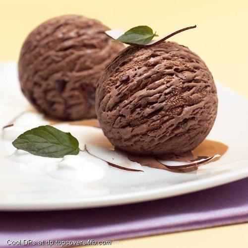 Chocolate-Ice-Cream-Scoop-Display-Picture